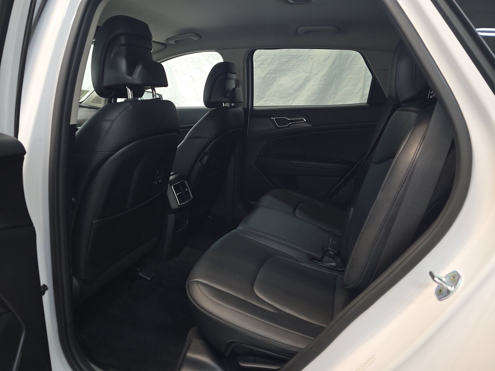 2023 Kia Sportage EX FWD