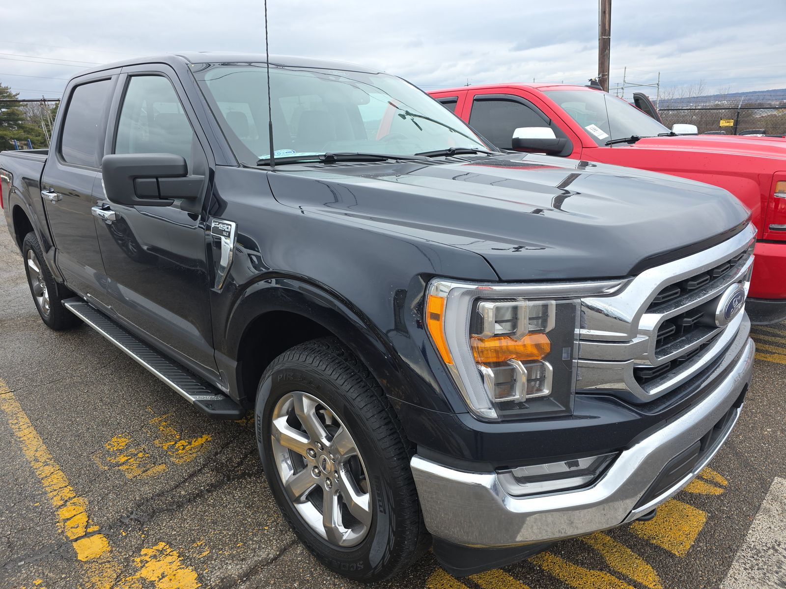 2022 Ford F-150 XLT AWD