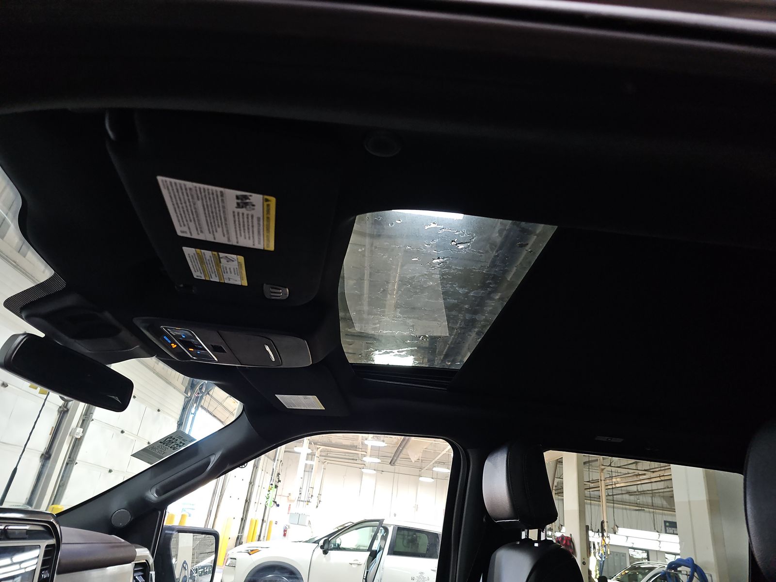 2023 Ford F-150 Lariat AWD