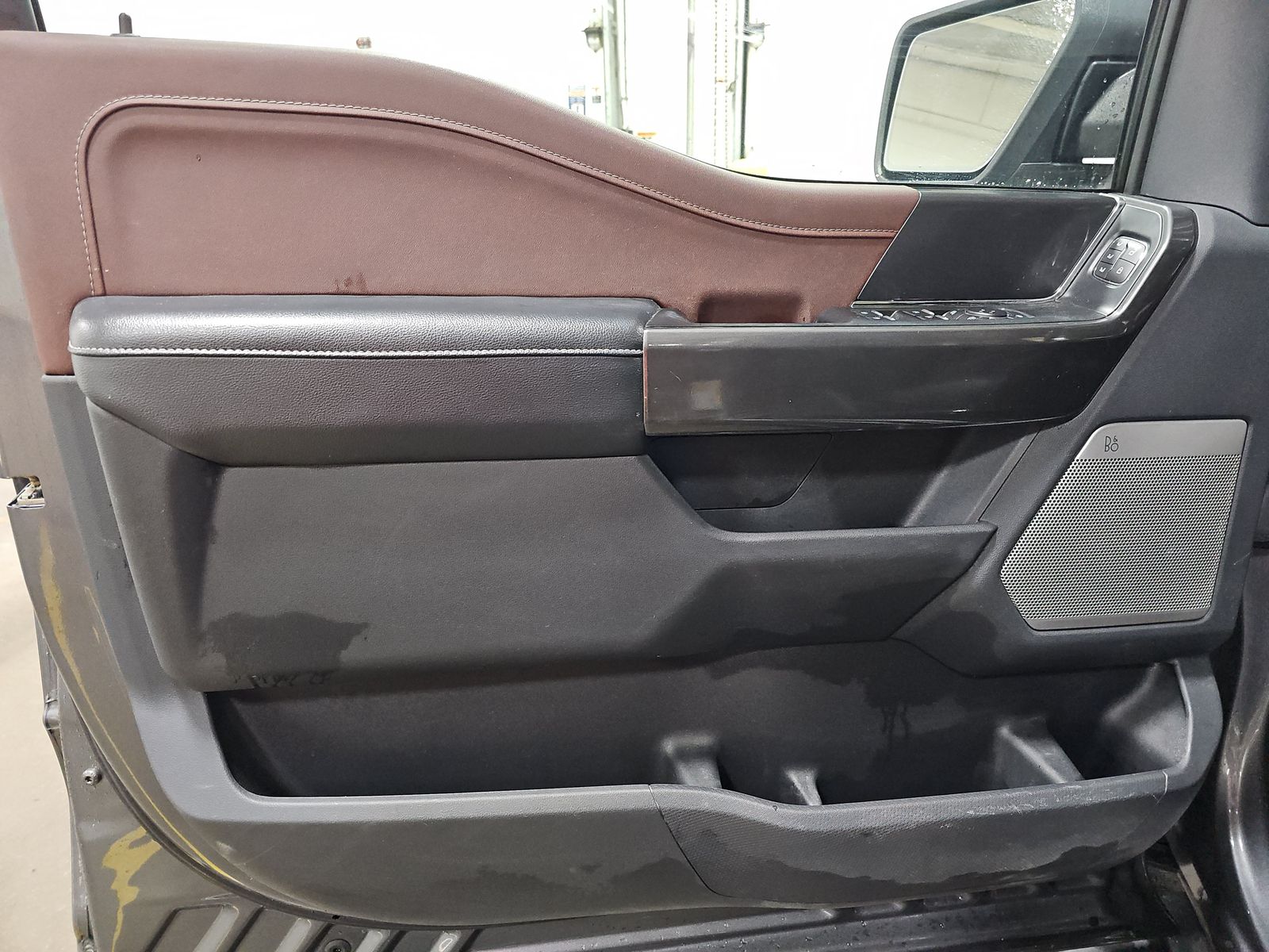 2023 Ford F-150 Lariat AWD