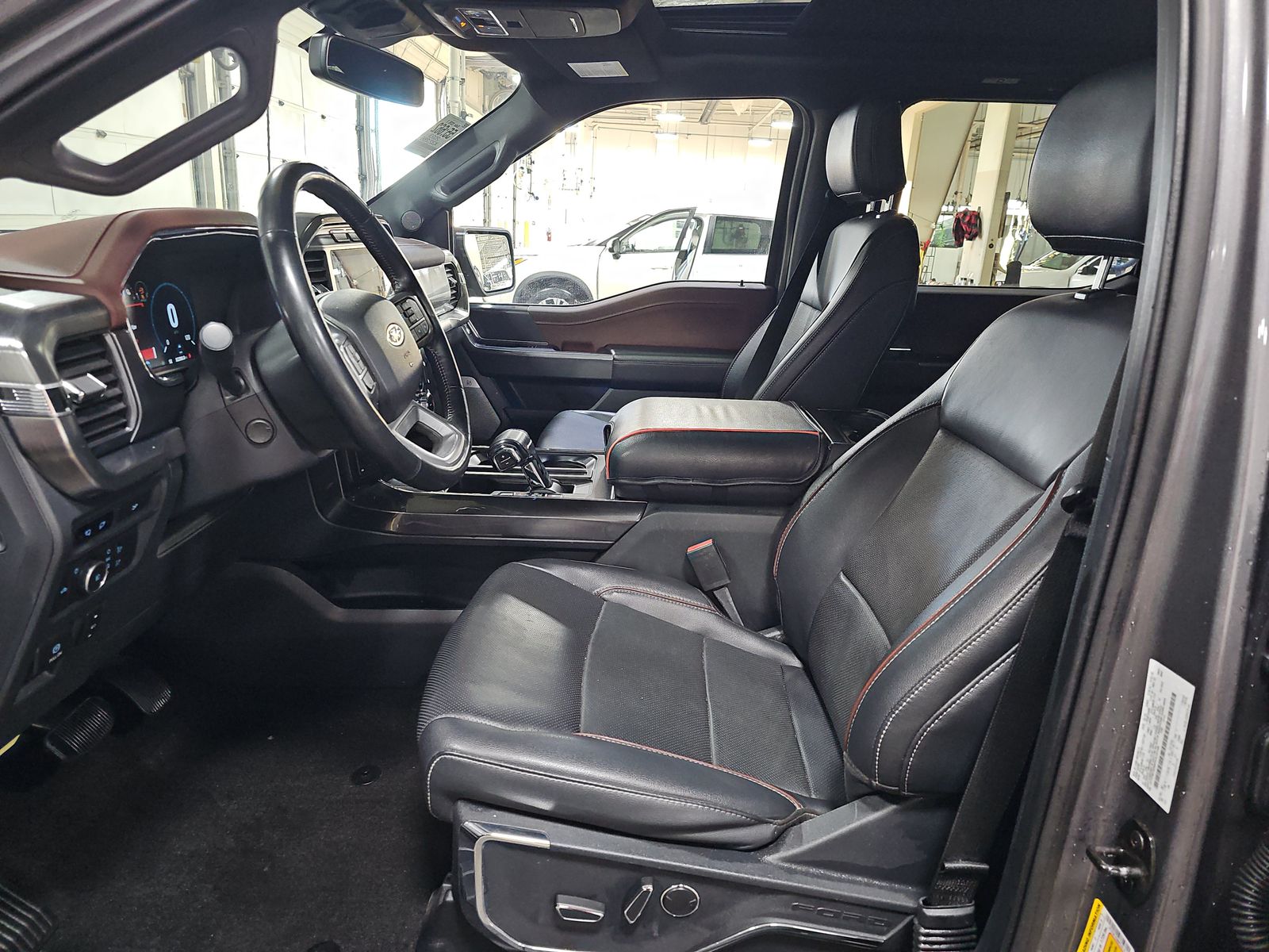 2023 Ford F-150 Lariat AWD