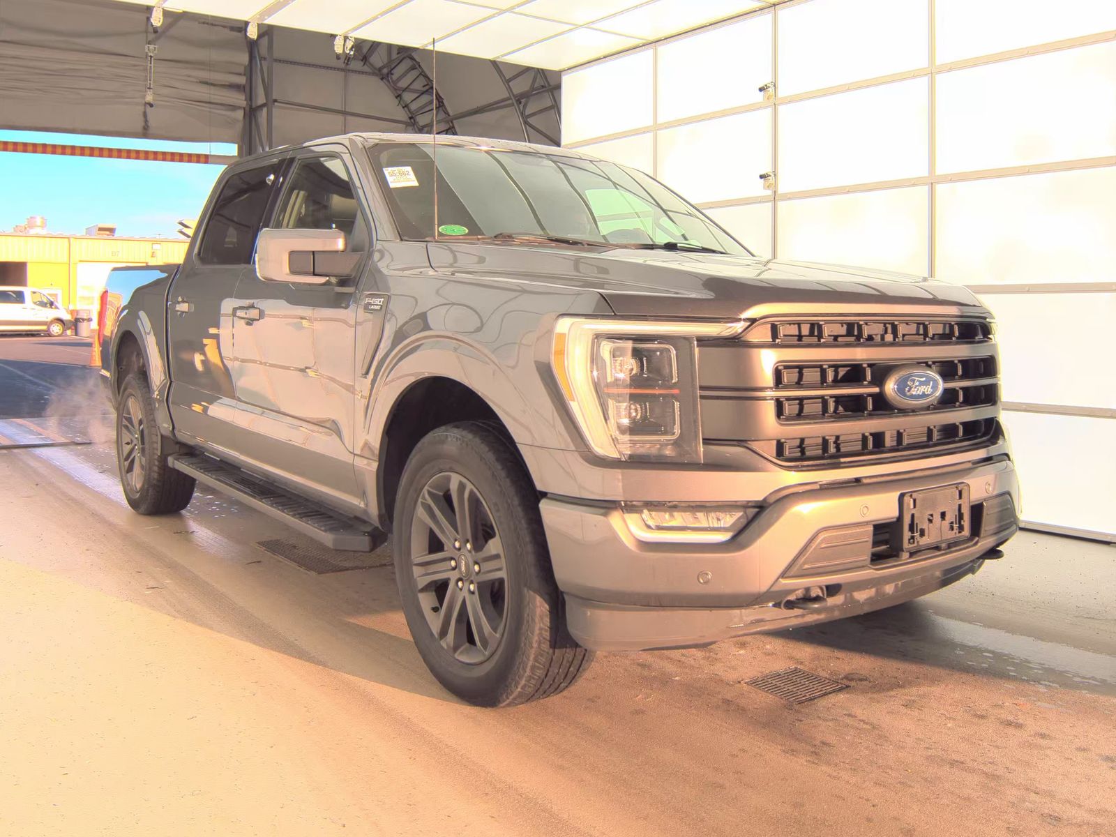 2023 Ford F-150 Lariat AWD