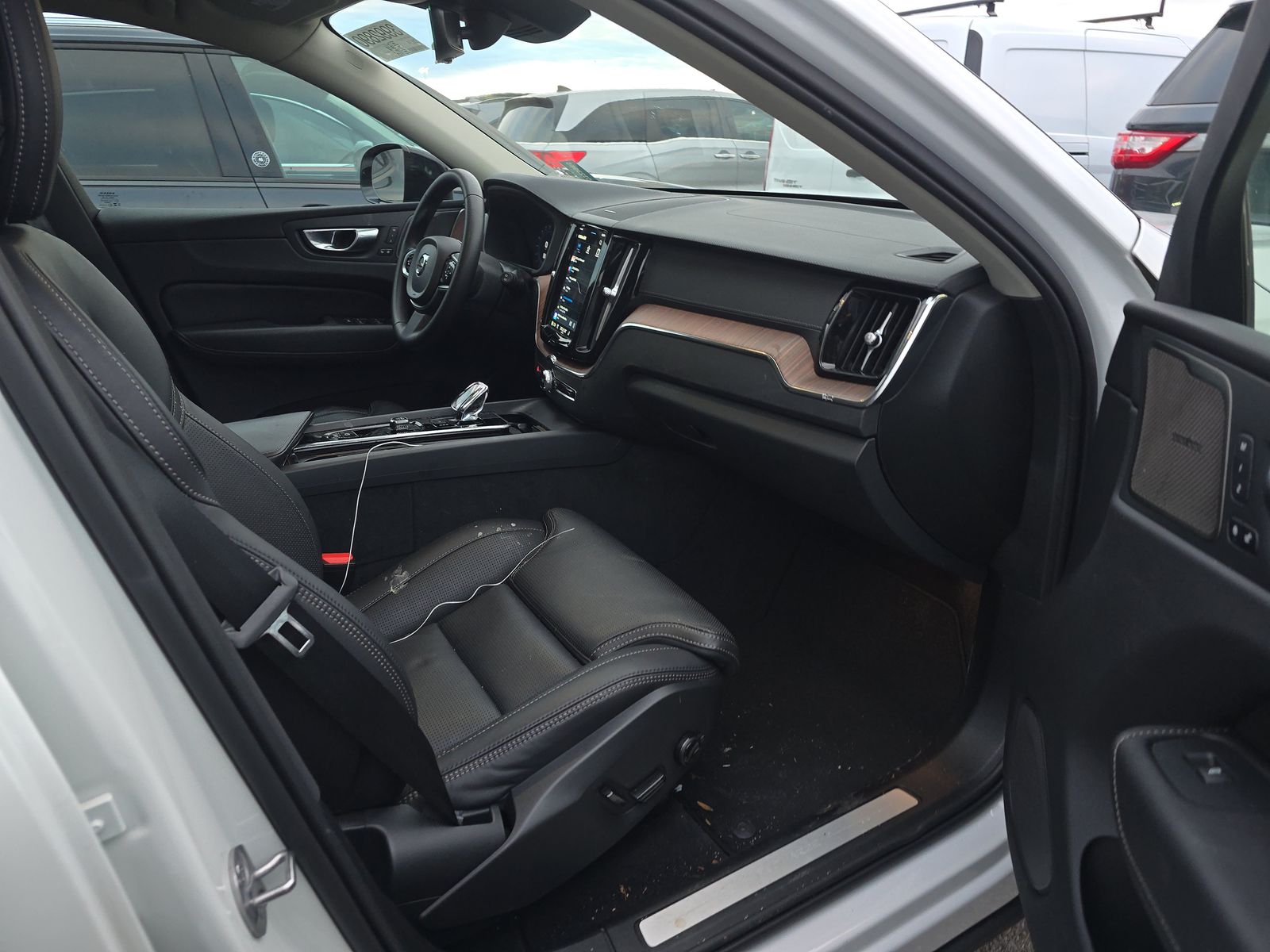 2024 Volvo XC60 Recharge T8 Ultimate AWD