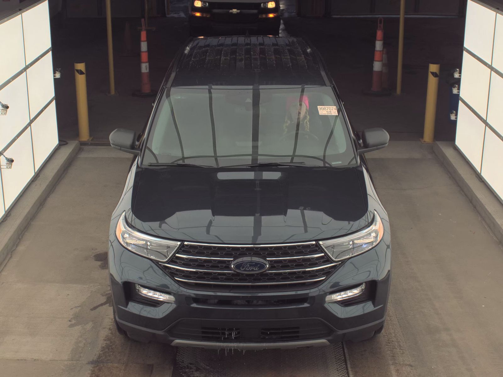 2023 Ford Explorer XLT AWD