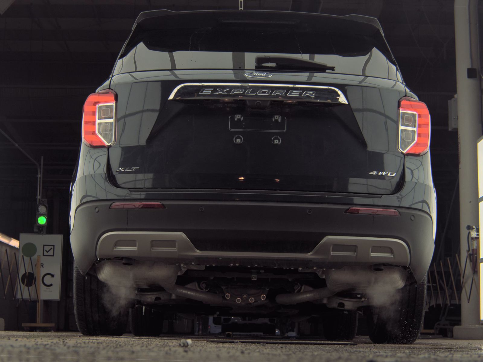 2023 Ford Explorer XLT AWD