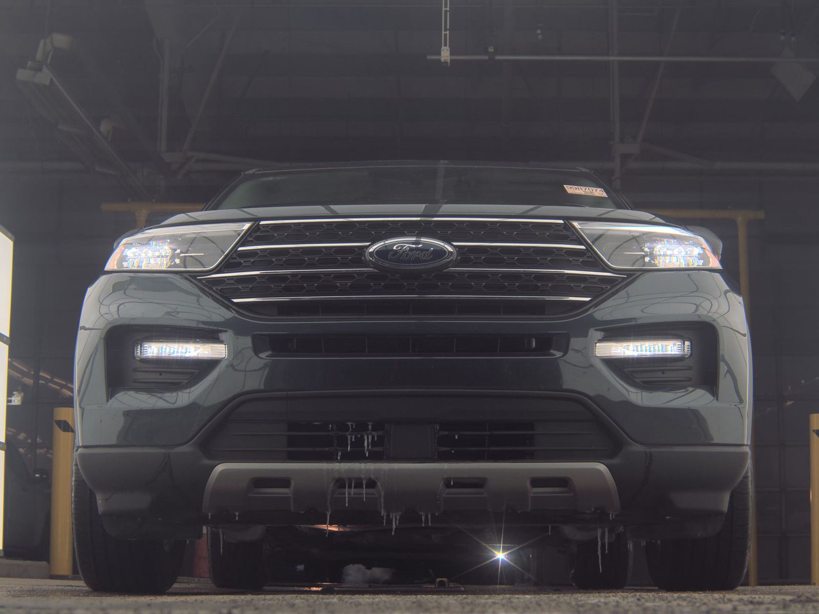 2023 Ford Explorer XLT AWD
