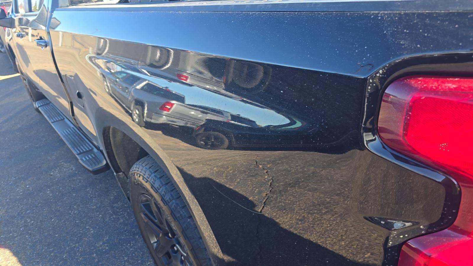 2023 Chevrolet Silverado 1500 RST AWD