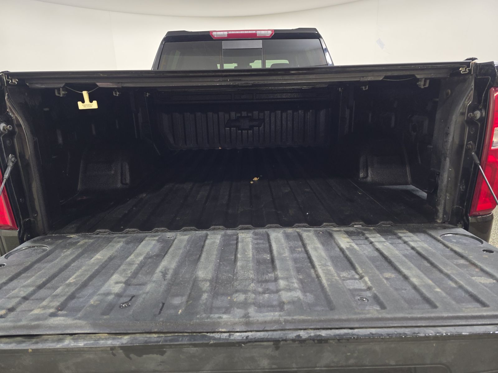 2023 Chevrolet Silverado 1500 RST AWD