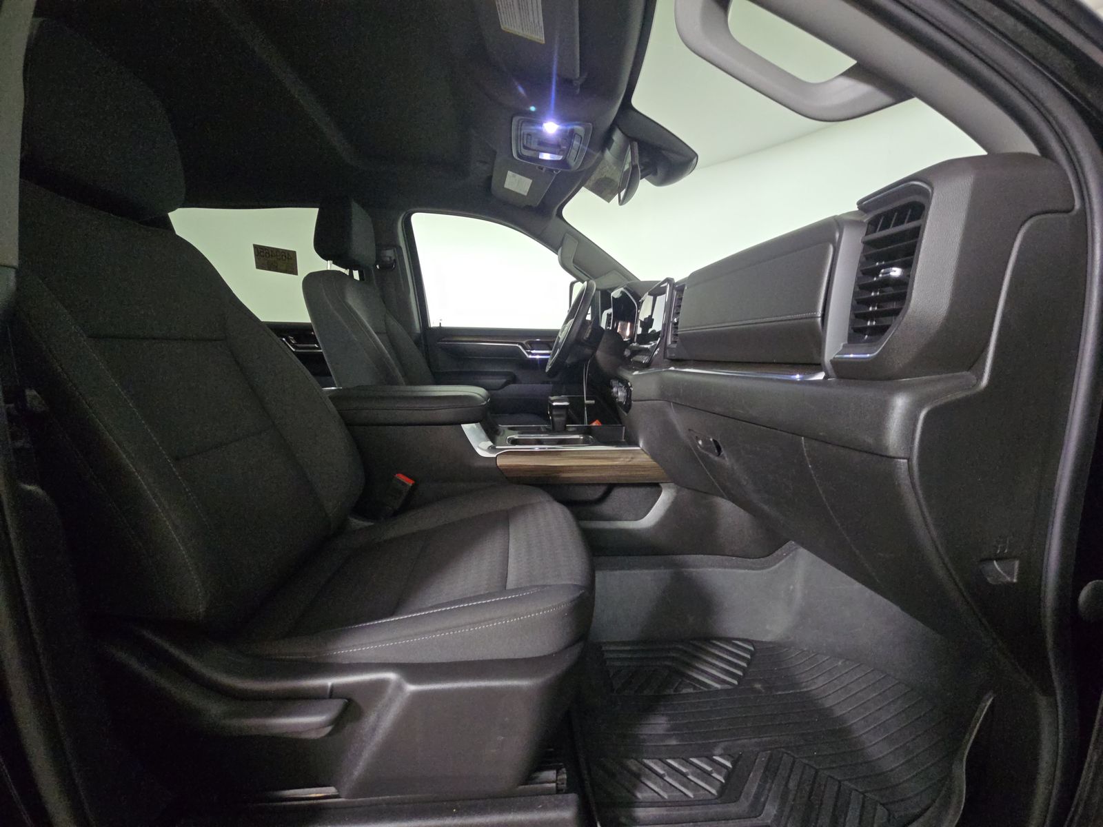 2023 Chevrolet Silverado 1500 RST AWD