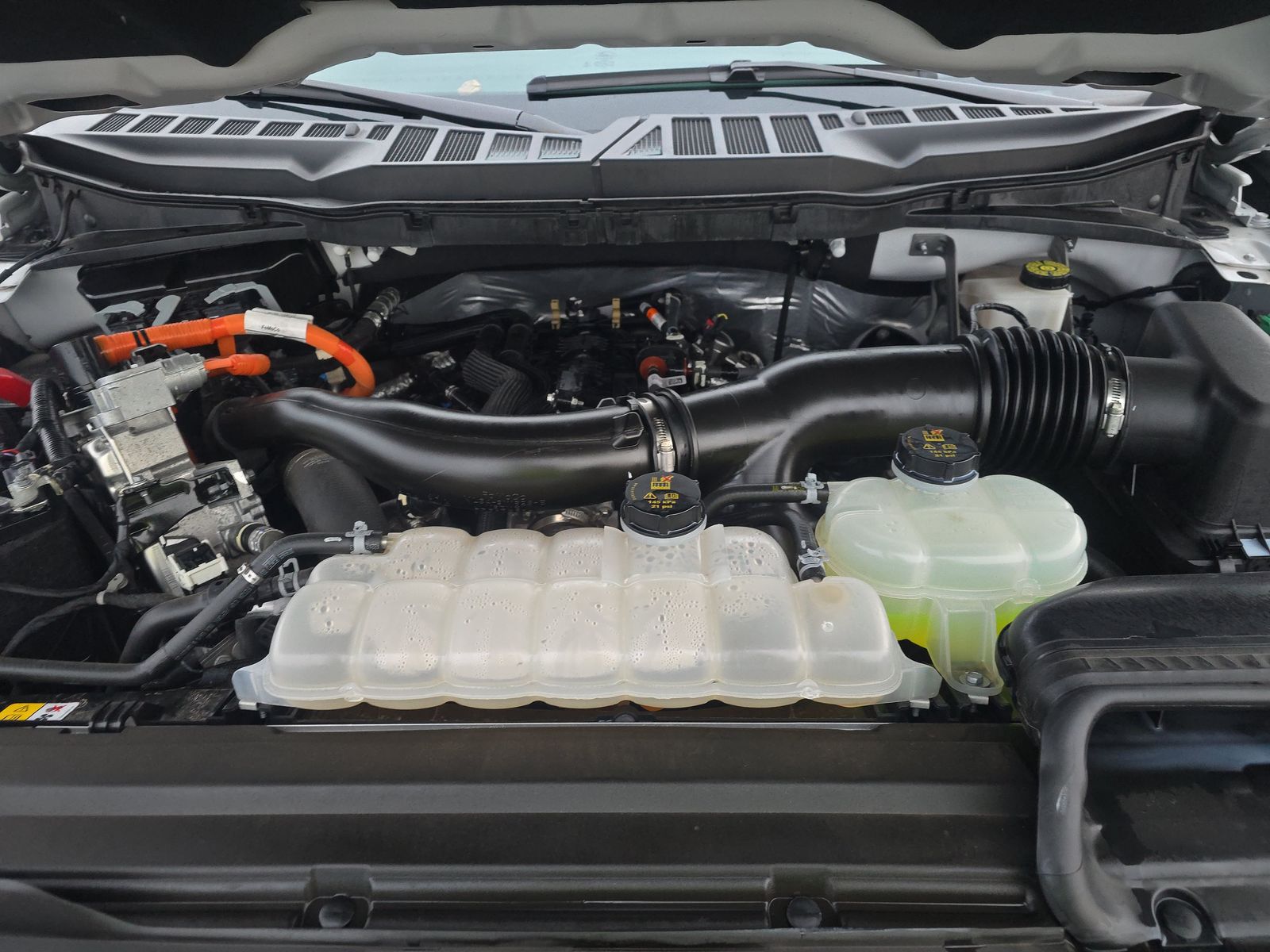 2024 Ford F-150 Hybrid XLT AWD