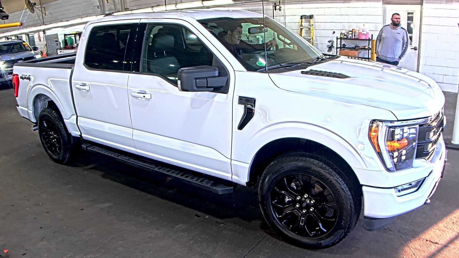 2022 Ford F-150 XLT AWD