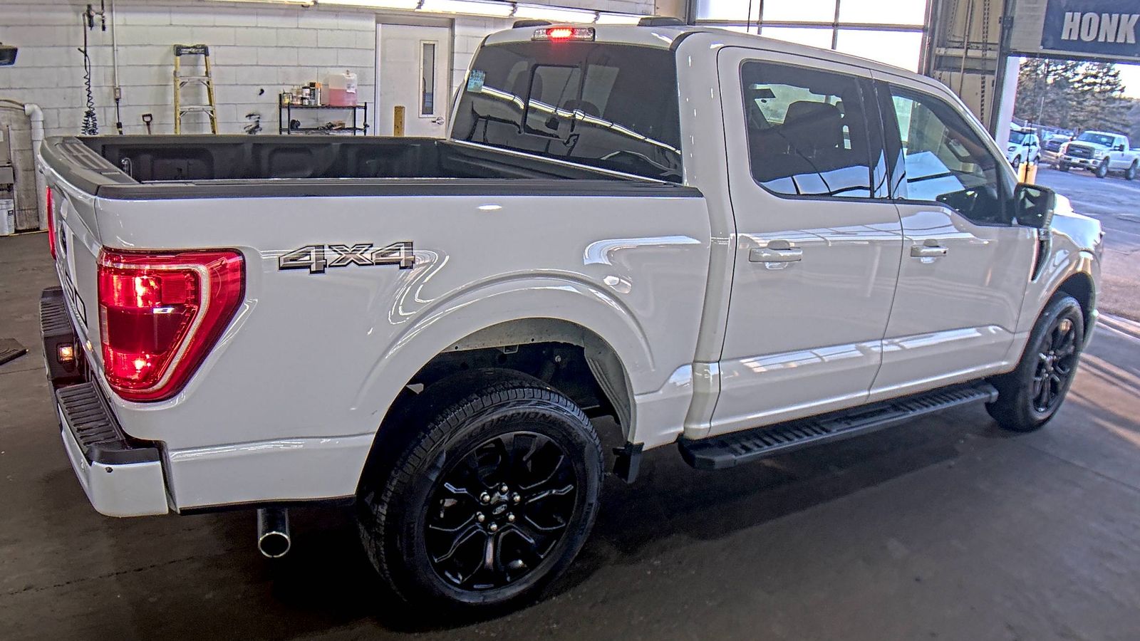 2022 Ford F-150 XLT AWD