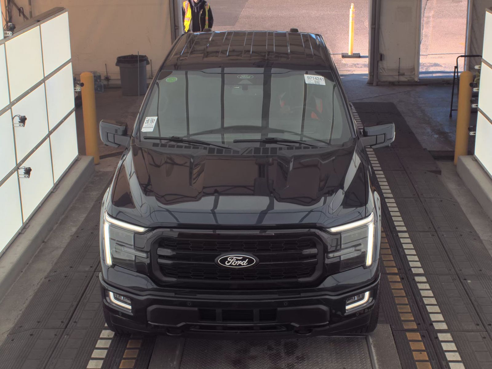 2024 Ford F-150 Hybrid Lariat AWD