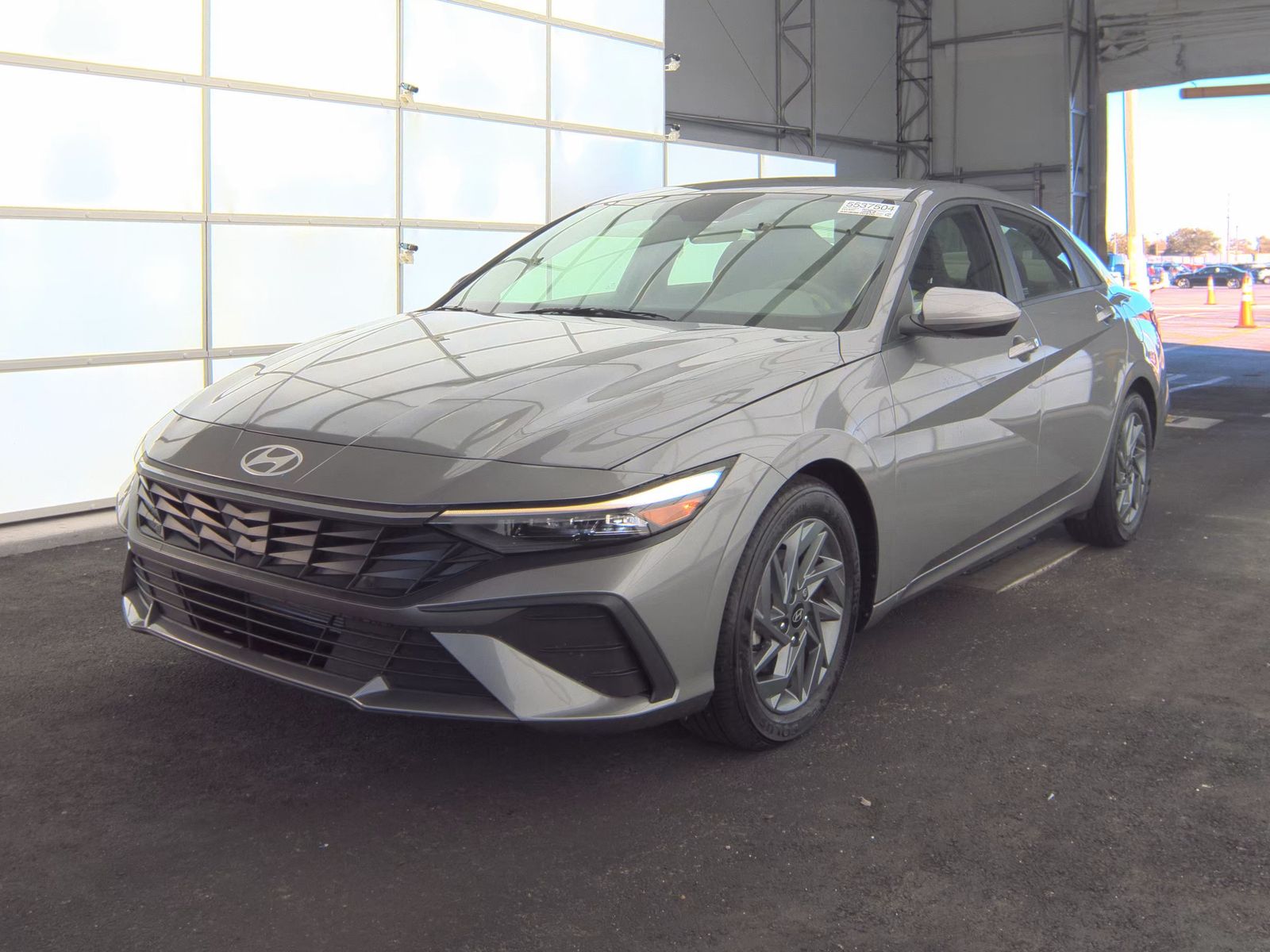 2024 Hyundai Elantra SEL FWD