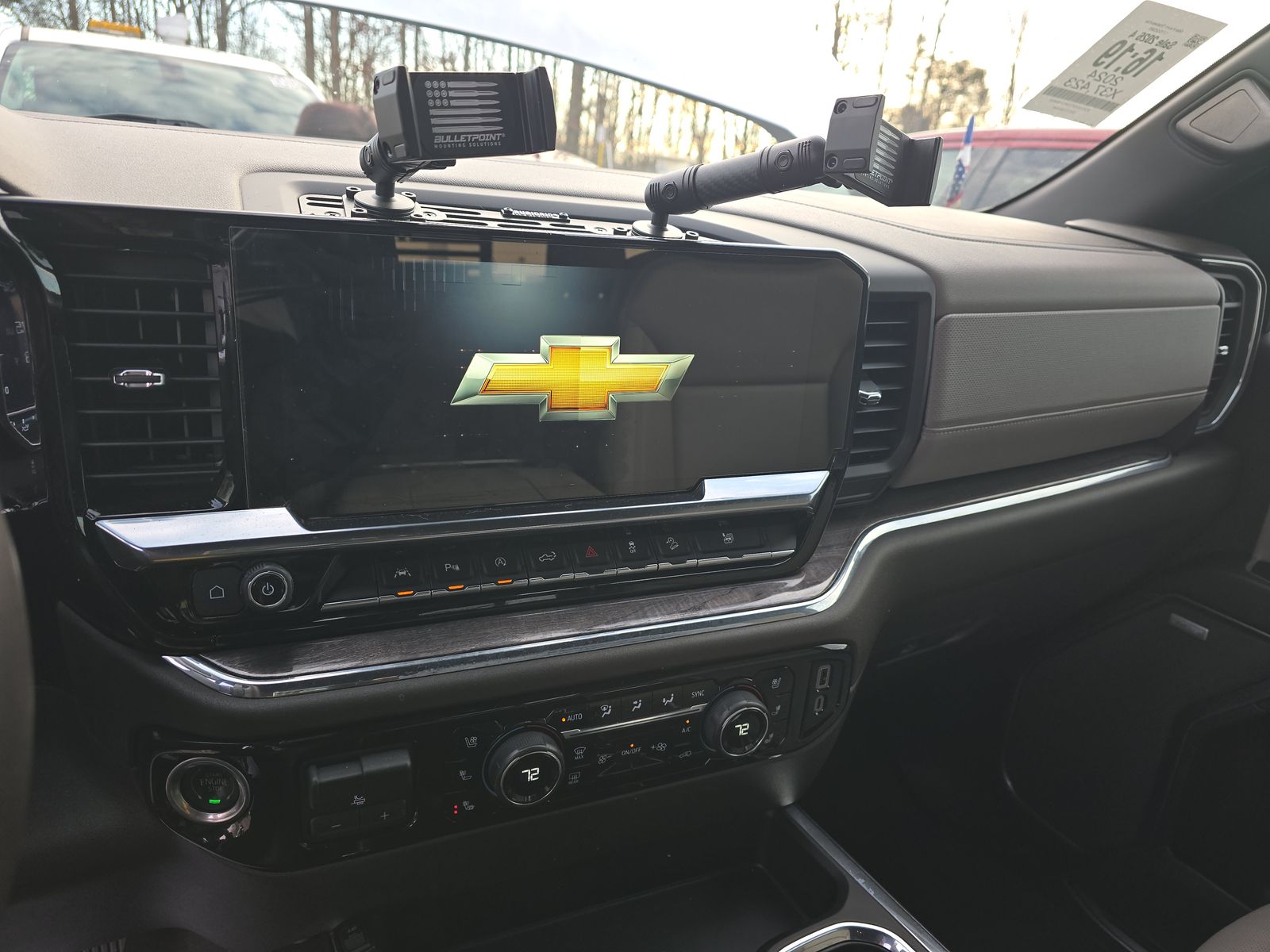 2024 Chevrolet Silverado 1500 LTZ AWD