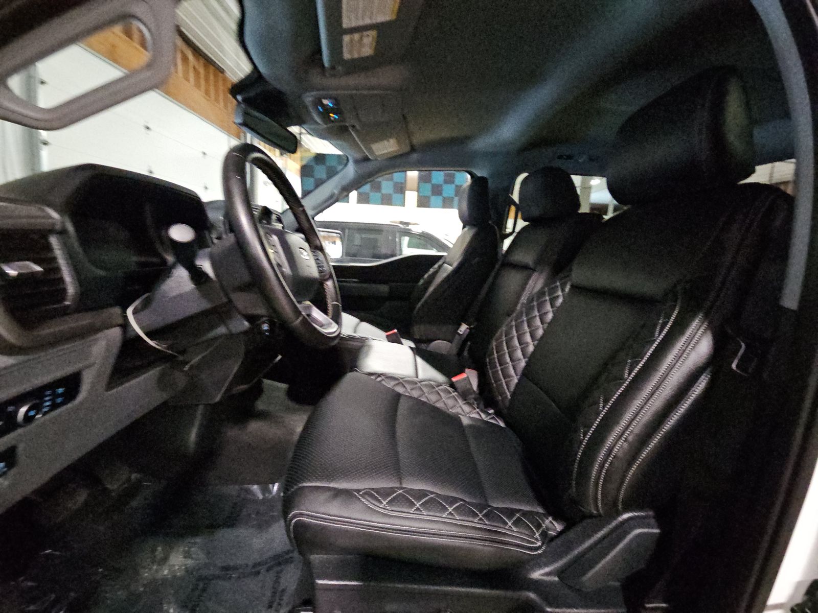 2024 Ford F-150 XLT AWD