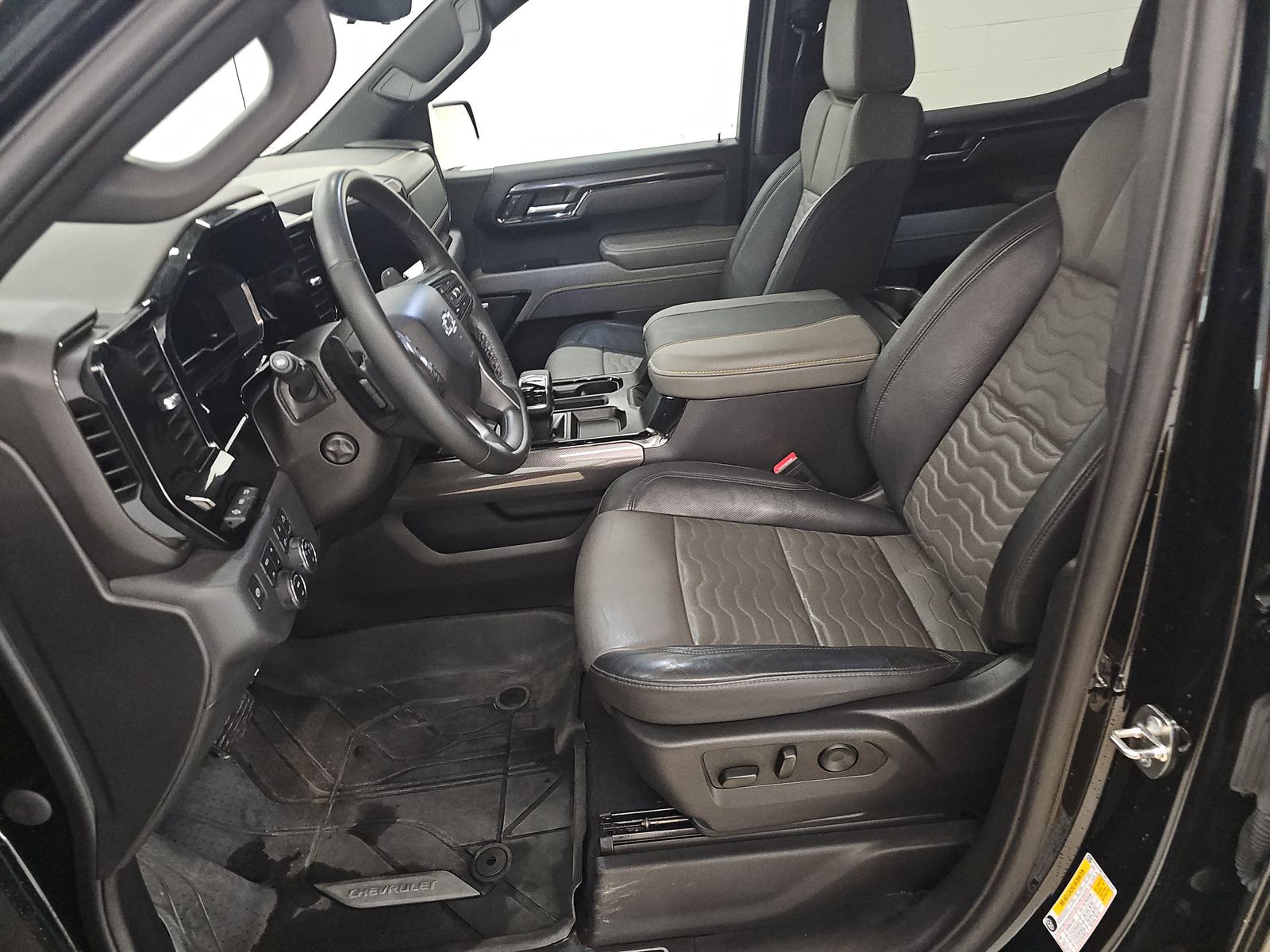 2023 Chevrolet Silverado 1500 ZR2 AWD