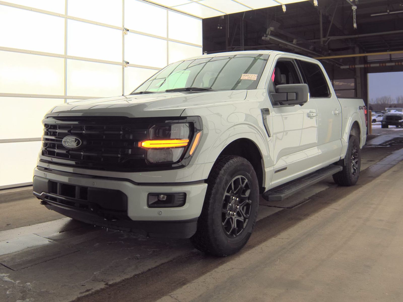 2024 Ford F-150 Hybrid XLT AWD