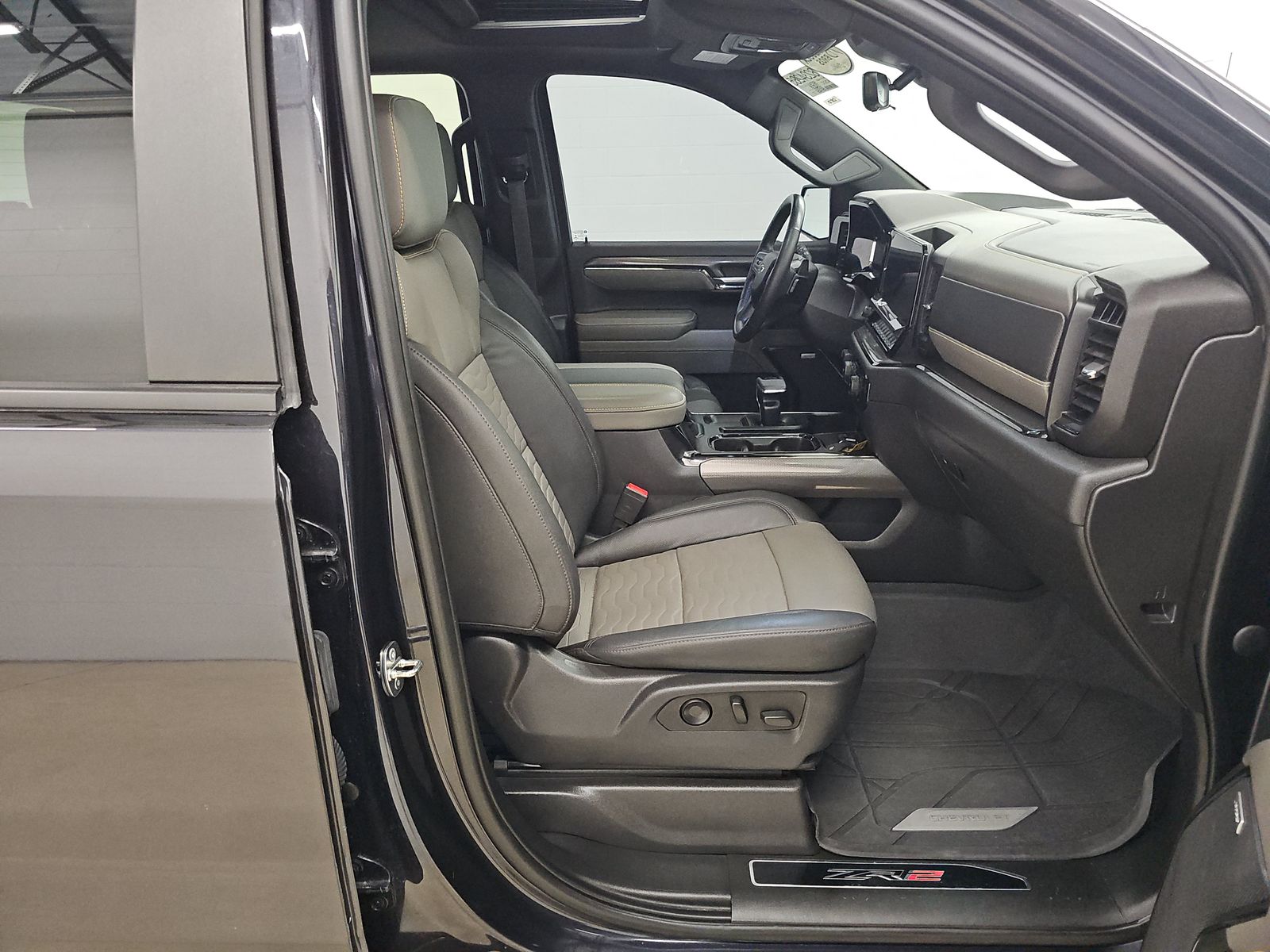 2023 Chevrolet Silverado 1500 ZR2 AWD