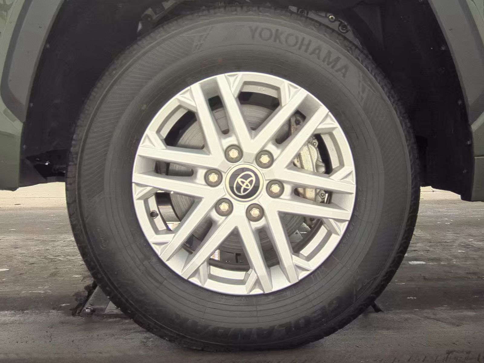 2023 Toyota Tundra SR5 RWD