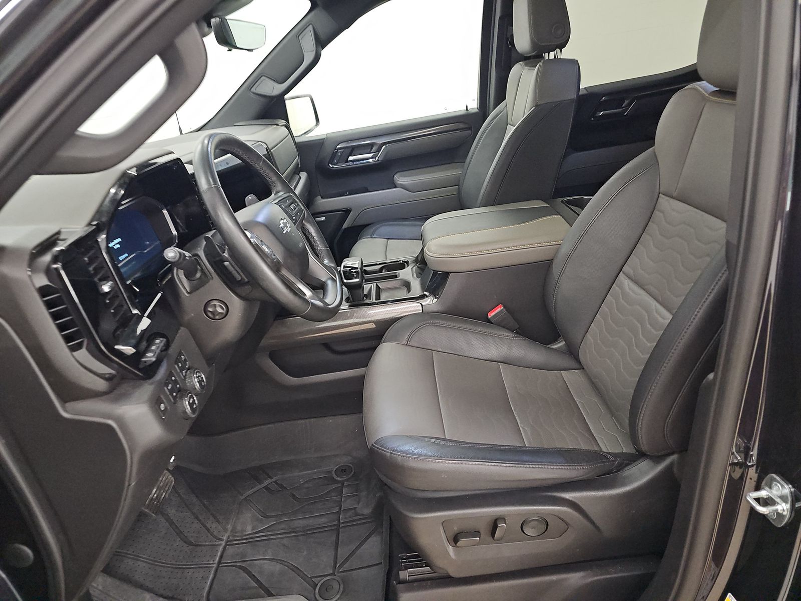 2023 Chevrolet Silverado 1500 ZR2 AWD