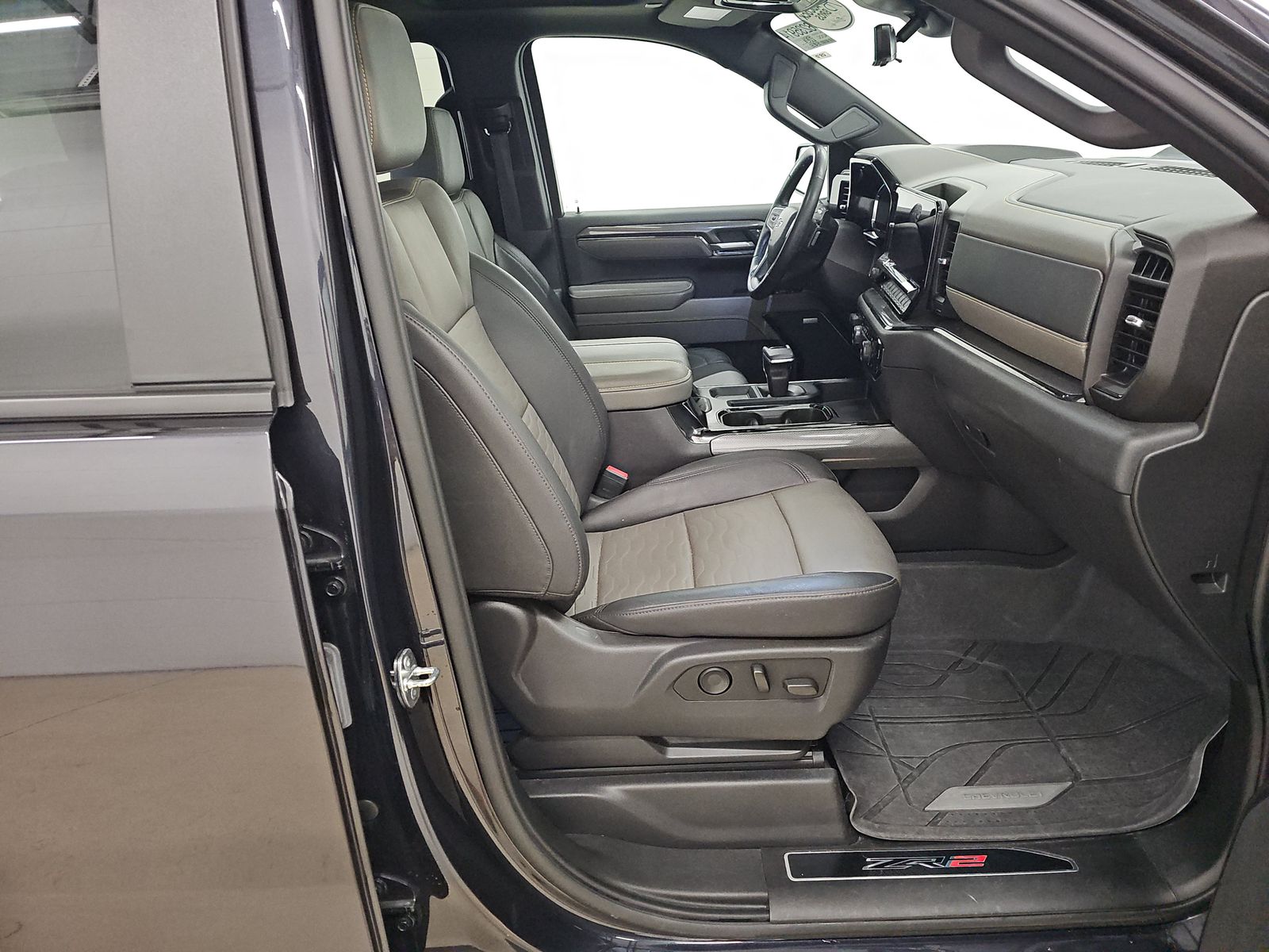 2023 Chevrolet Silverado 1500 ZR2 AWD