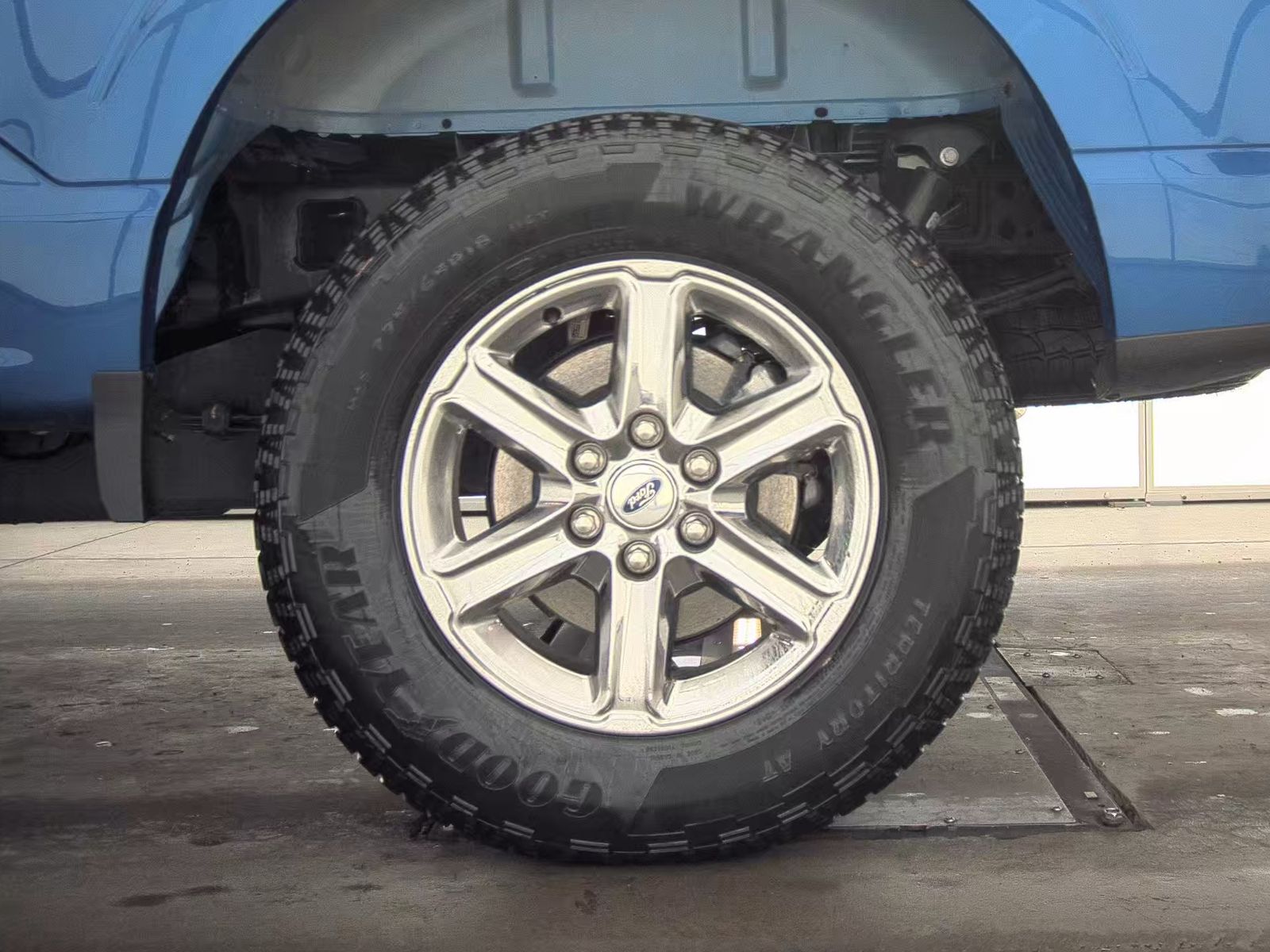 2025 Ford F-150 Hybrid XLT AWD