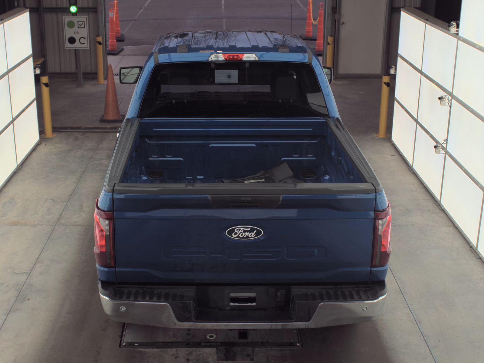 2025 Ford F-150 Hybrid XLT AWD