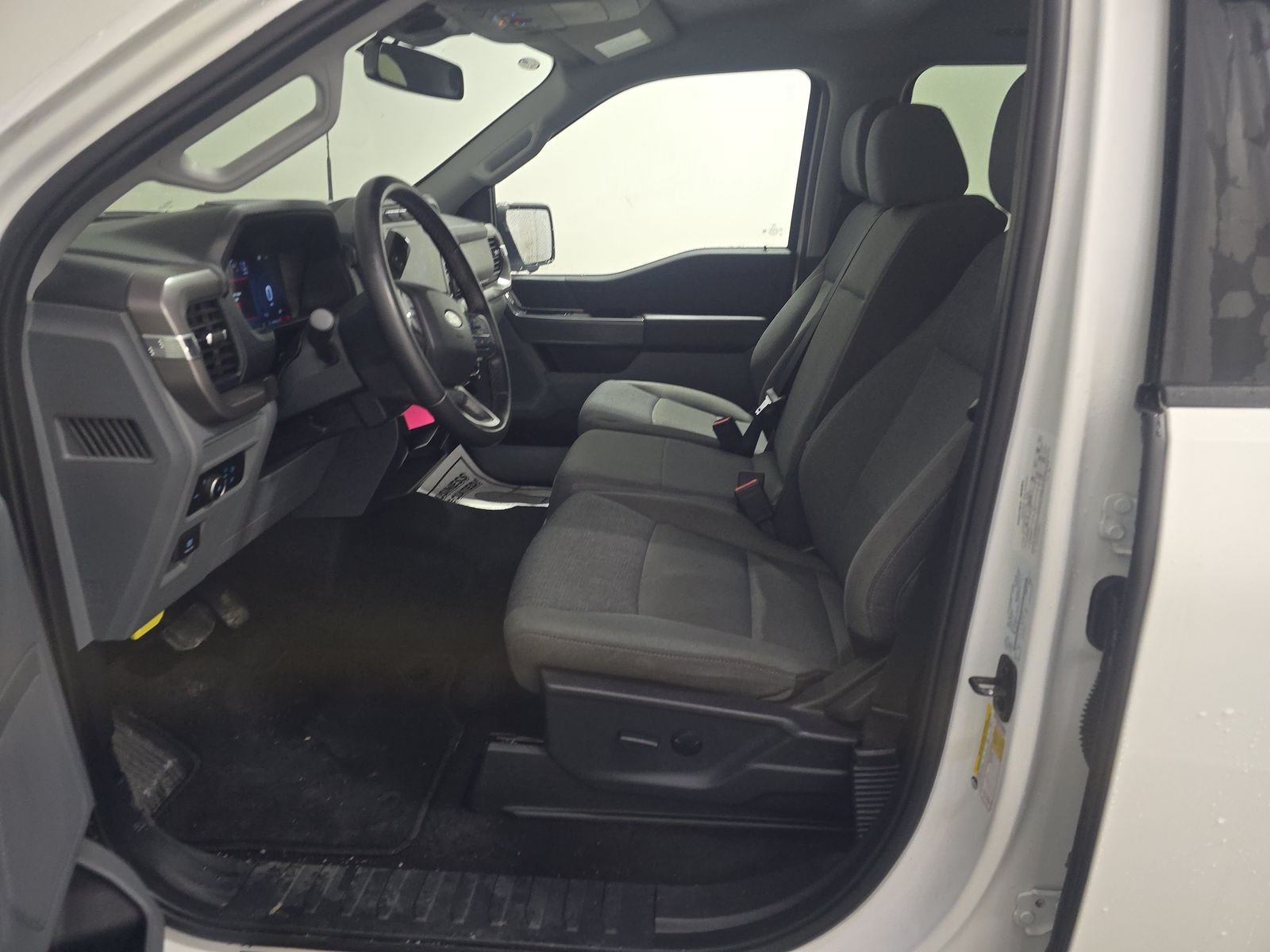 2024 Ford F-150 XLT AWD