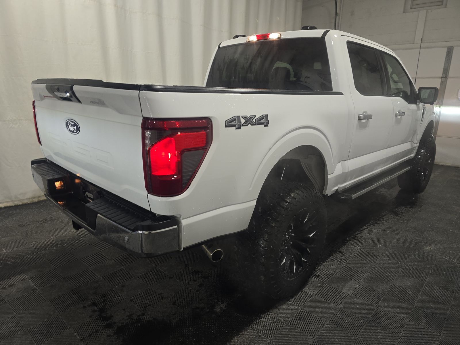 2024 Ford F-150 XLT AWD