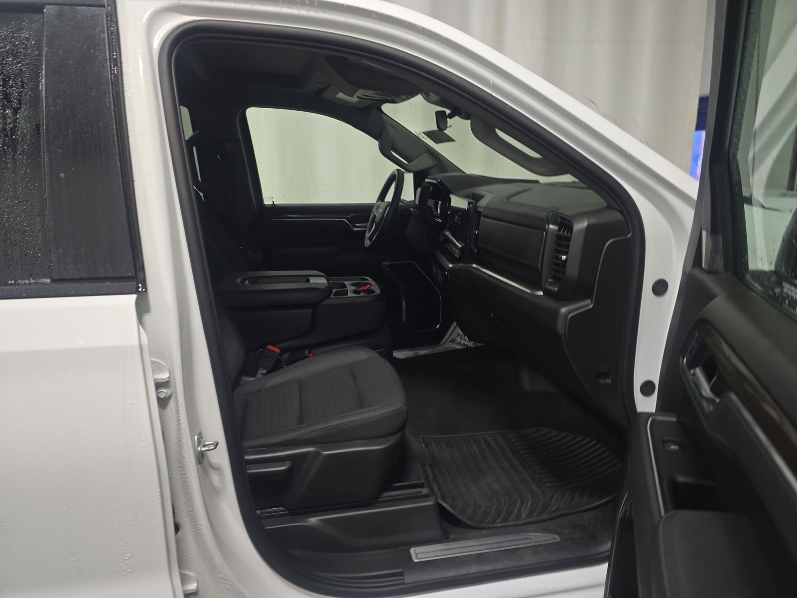 2025 Chevrolet Silverado 1500 LT AWD