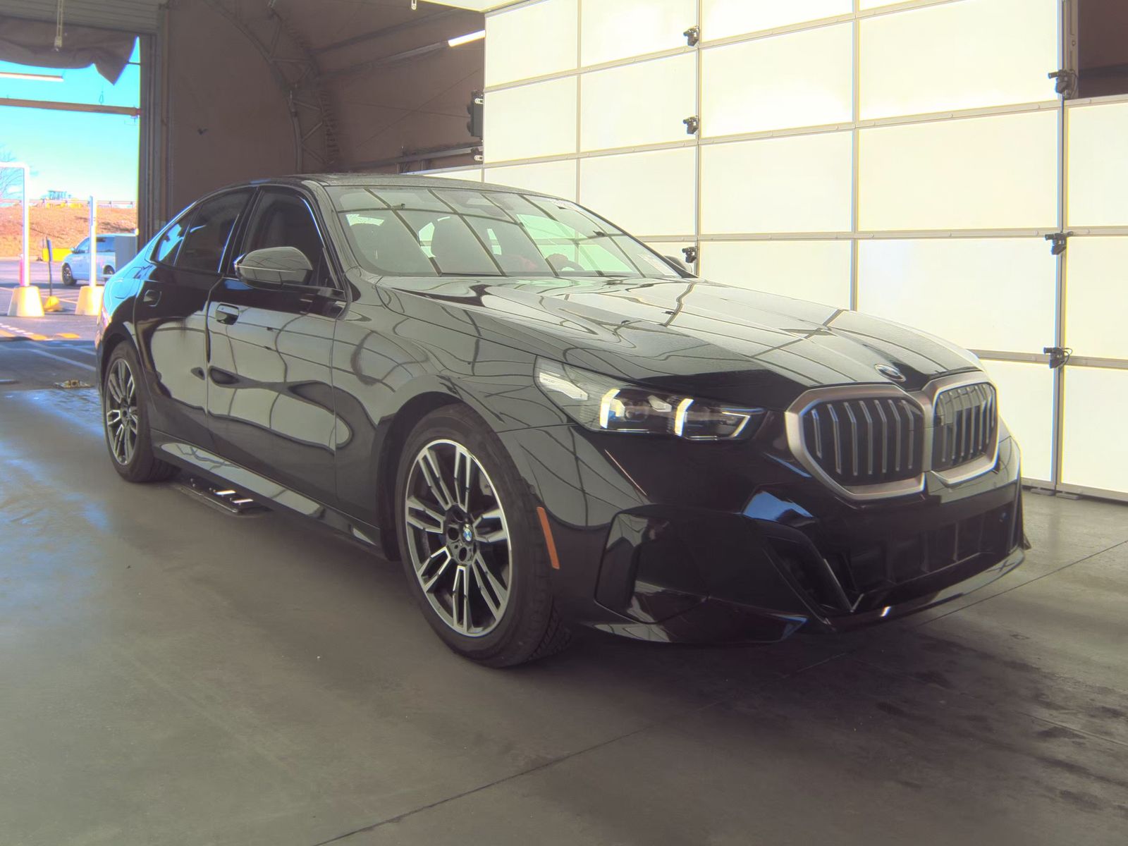 2026 BMW 5 Series 530i xDrive AWD