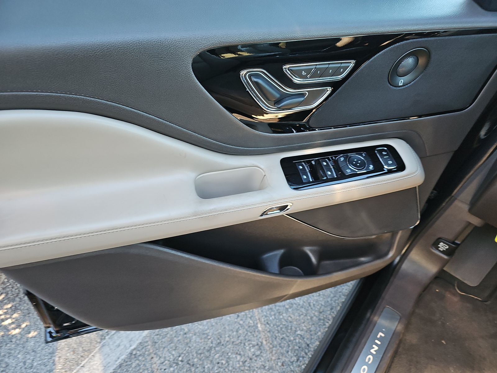 2023 Lincoln Aviator Reserve RWD