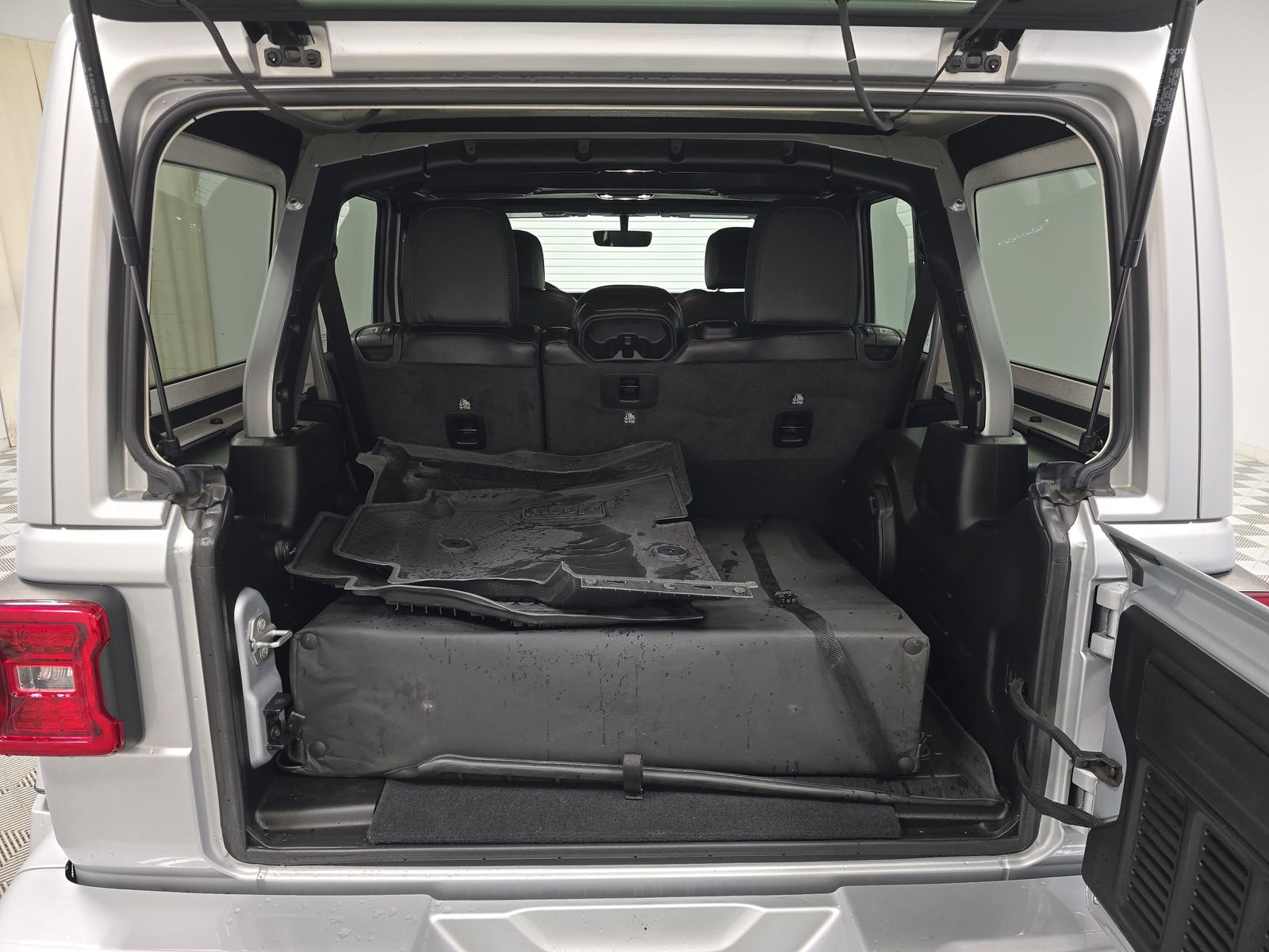 2023 Jeep Wrangler Sahara High Altitude AWD