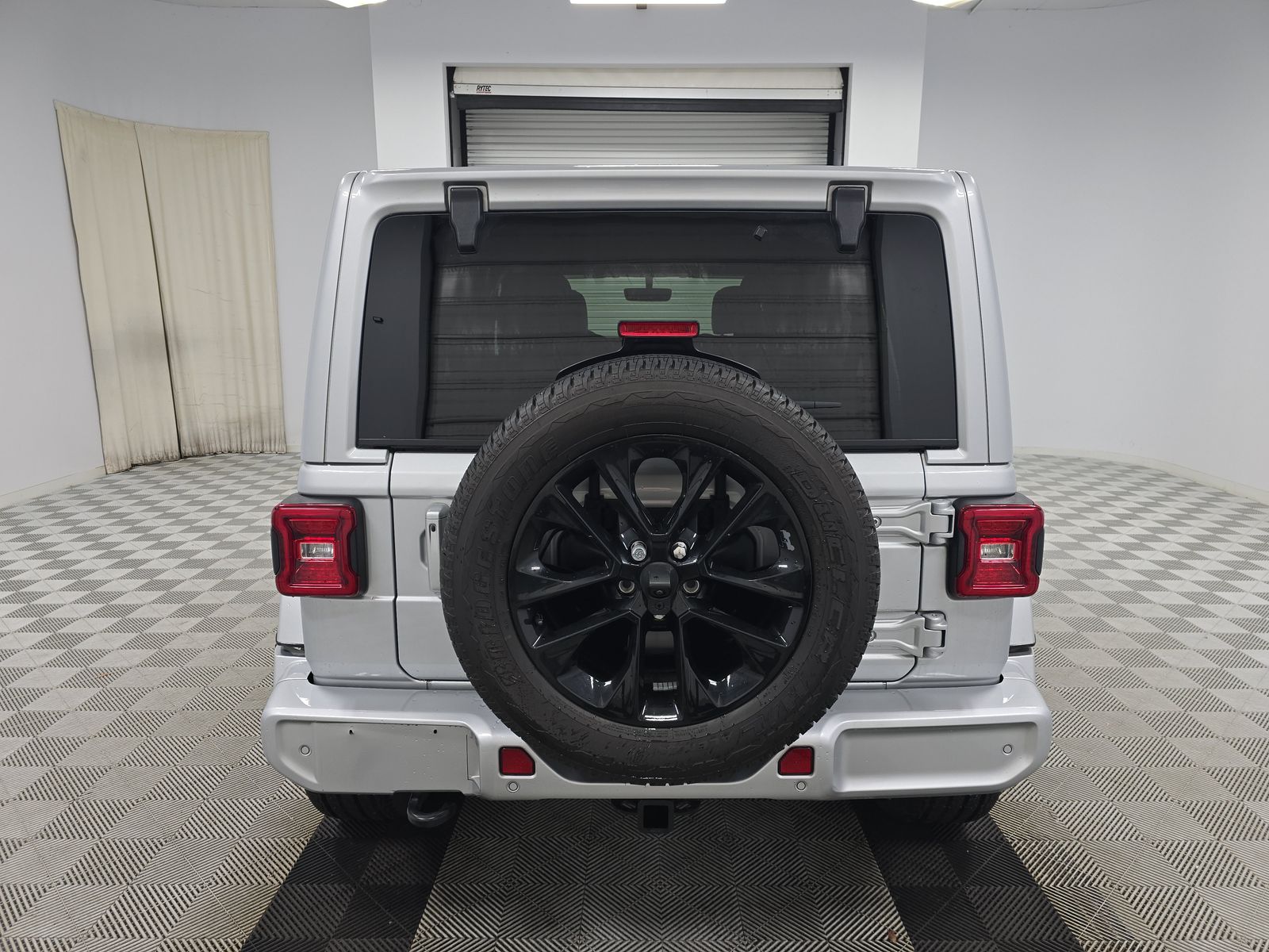 2023 Jeep Wrangler Sahara High Altitude AWD