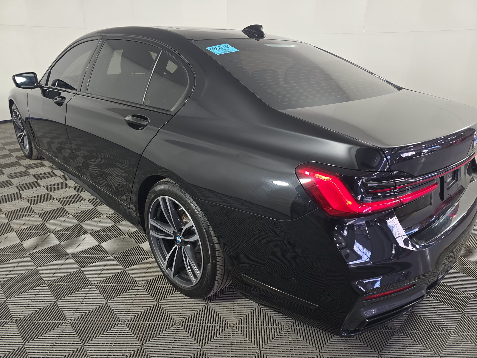 2022 BMW 7 Series 750i xDrive AWD