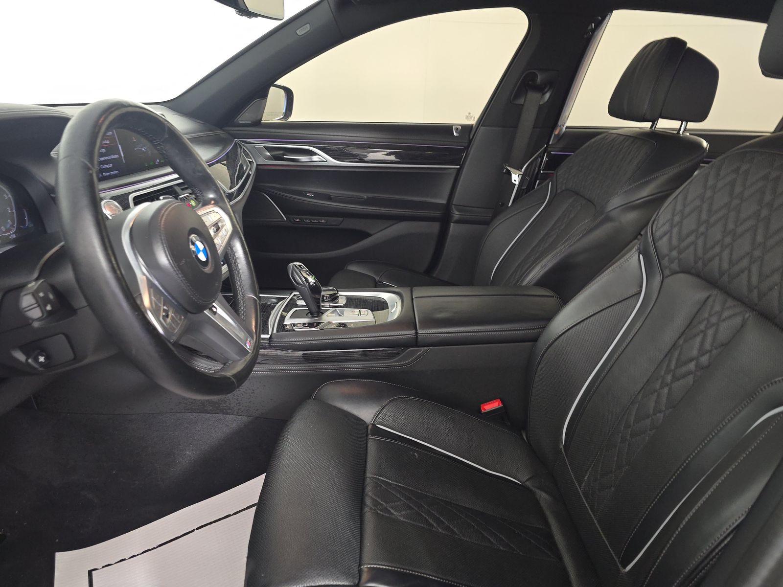 2022 BMW 7 Series 750i xDrive AWD