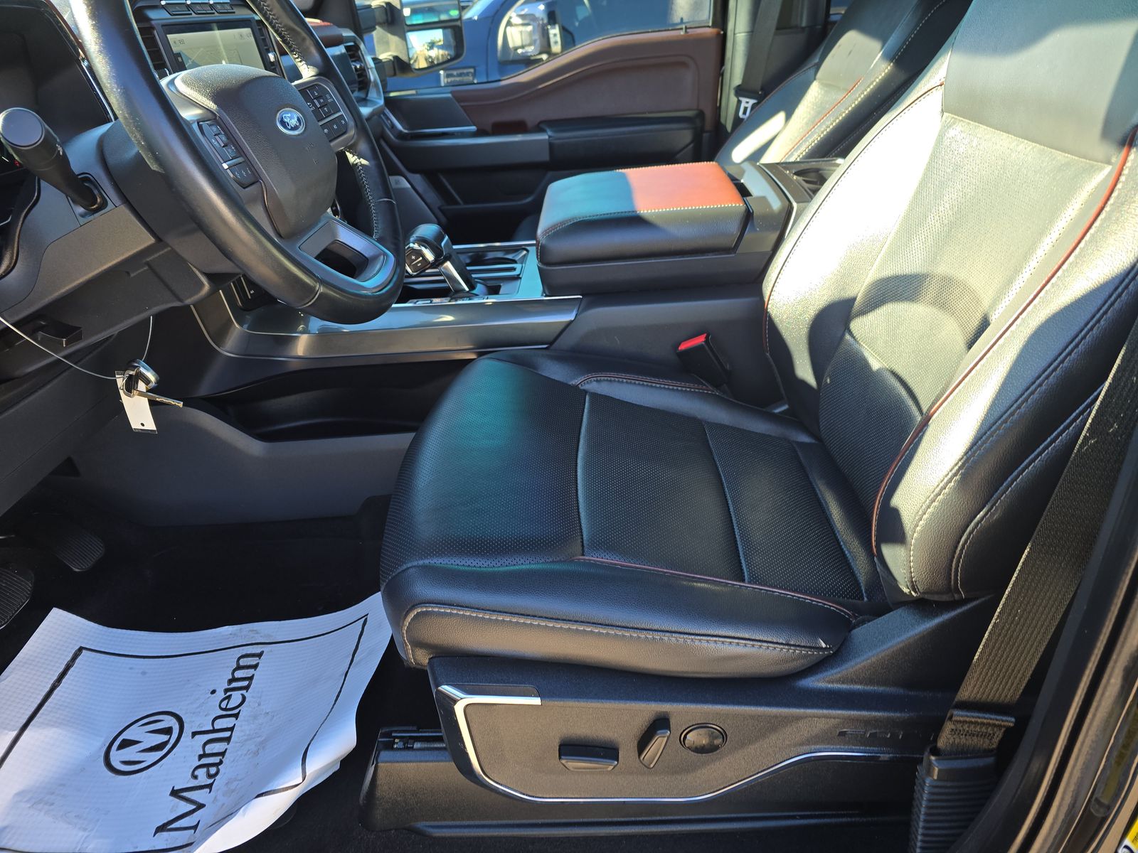 2023 Ford F-150 Lariat AWD