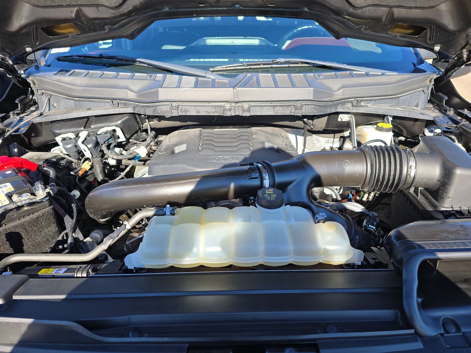 2023 Ford F-150 Lariat AWD