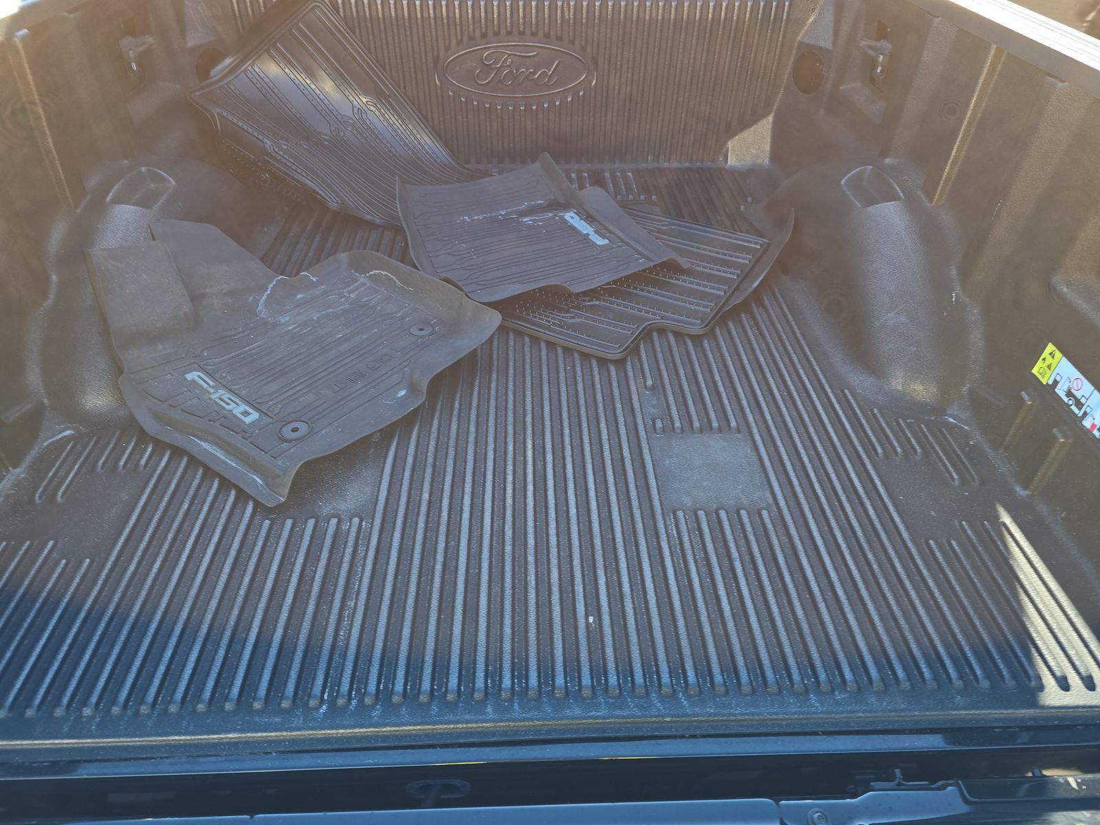 2023 Ford F-150 Lariat AWD