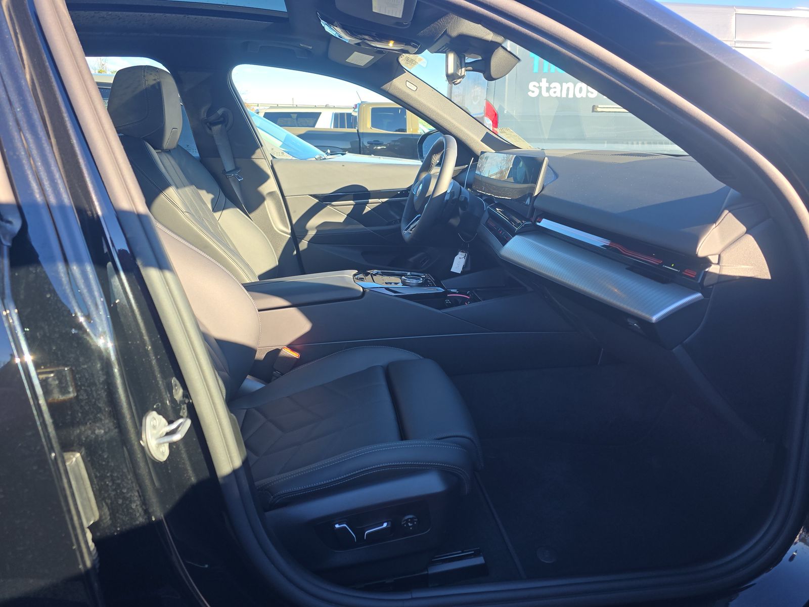 2026 BMW 5 Series 530i xDrive AWD