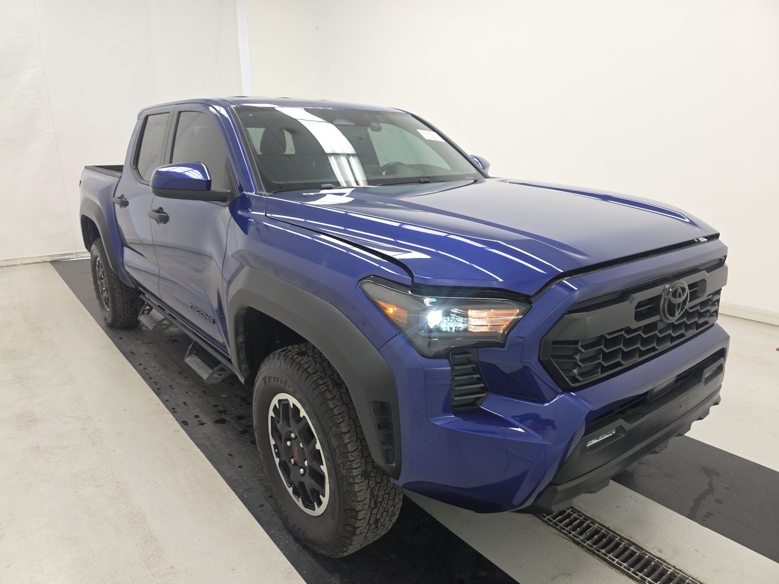 2025 Toyota Tacoma TRD Off-Road AWD
