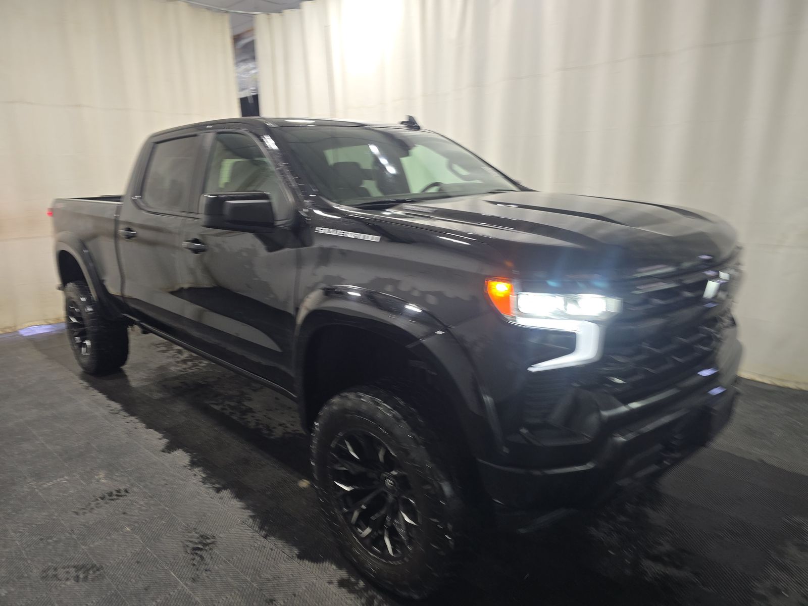 2024 Chevrolet Silverado 1500 RST AWD