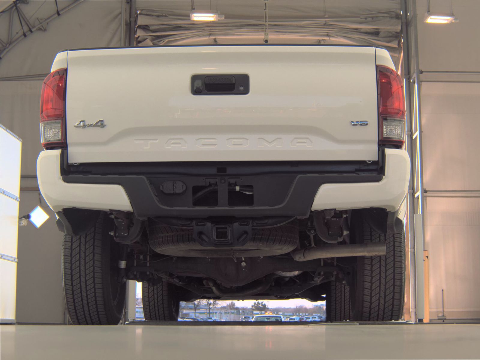 2022 Toyota Tacoma SR AWD