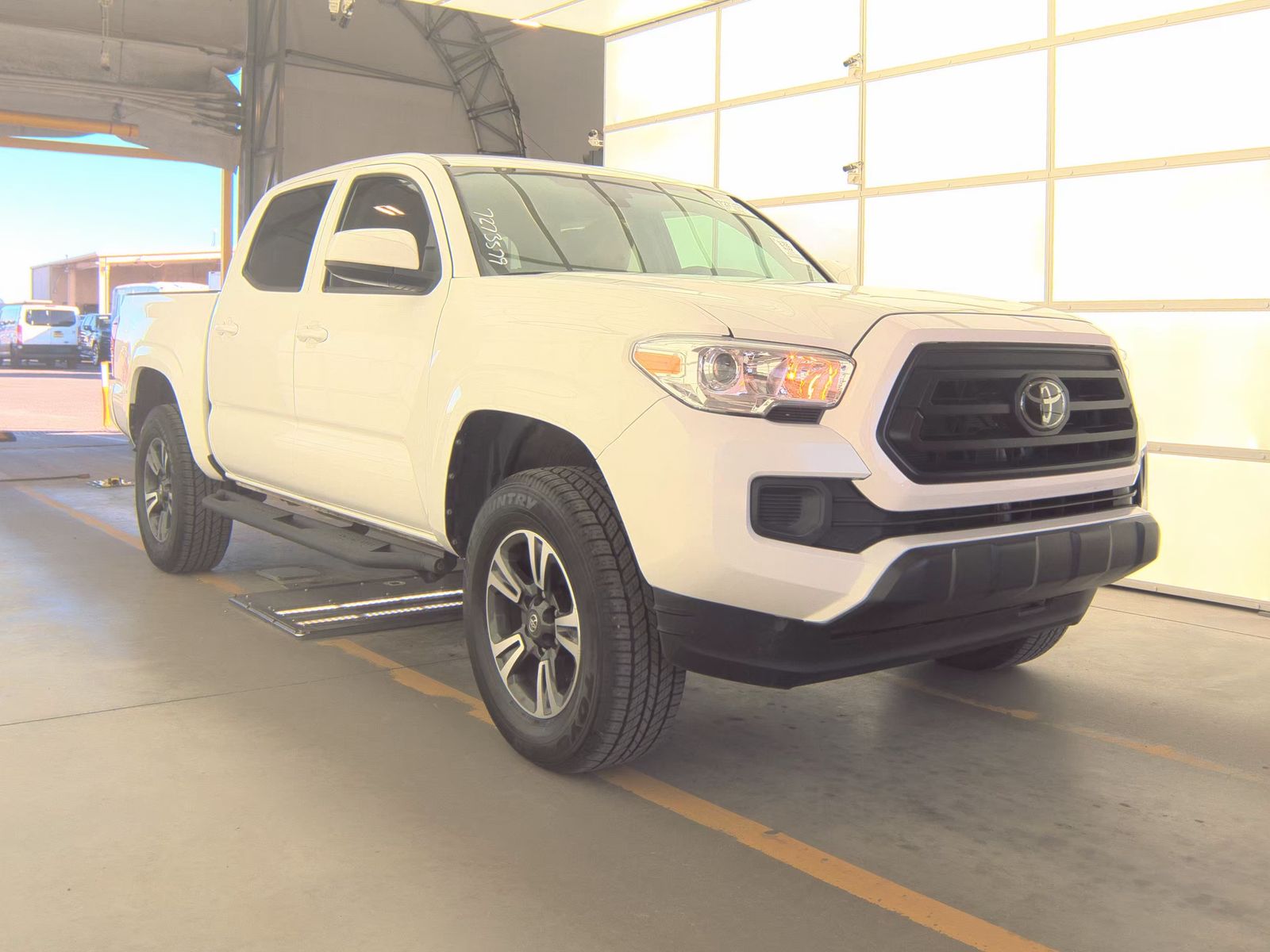 2022 Toyota Tacoma SR AWD