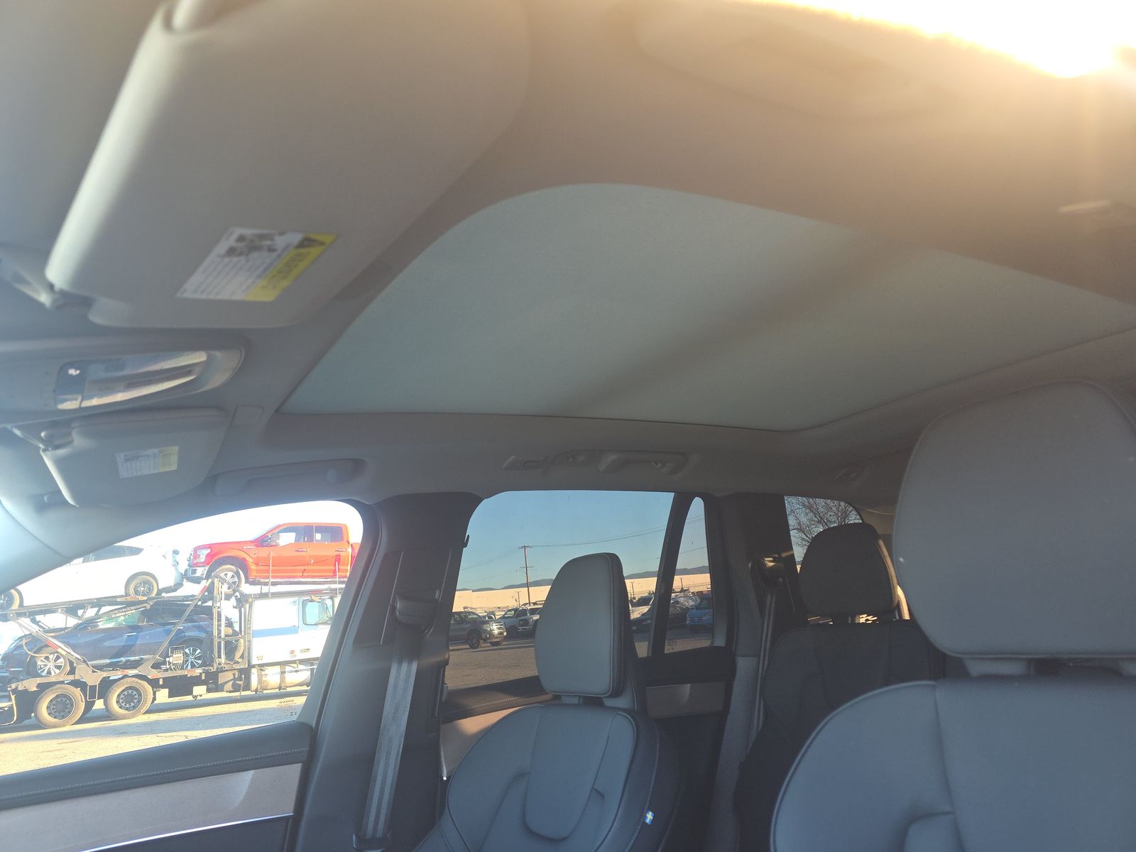 2025 Volvo XC90 B5 Core AWD