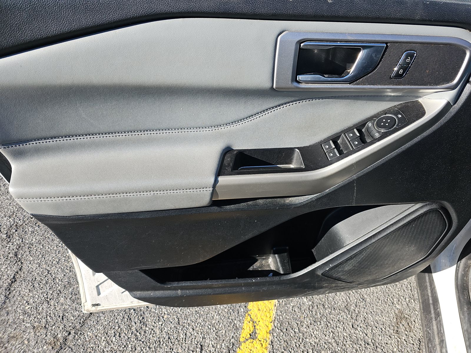2022 Ford Explorer XLT AWD