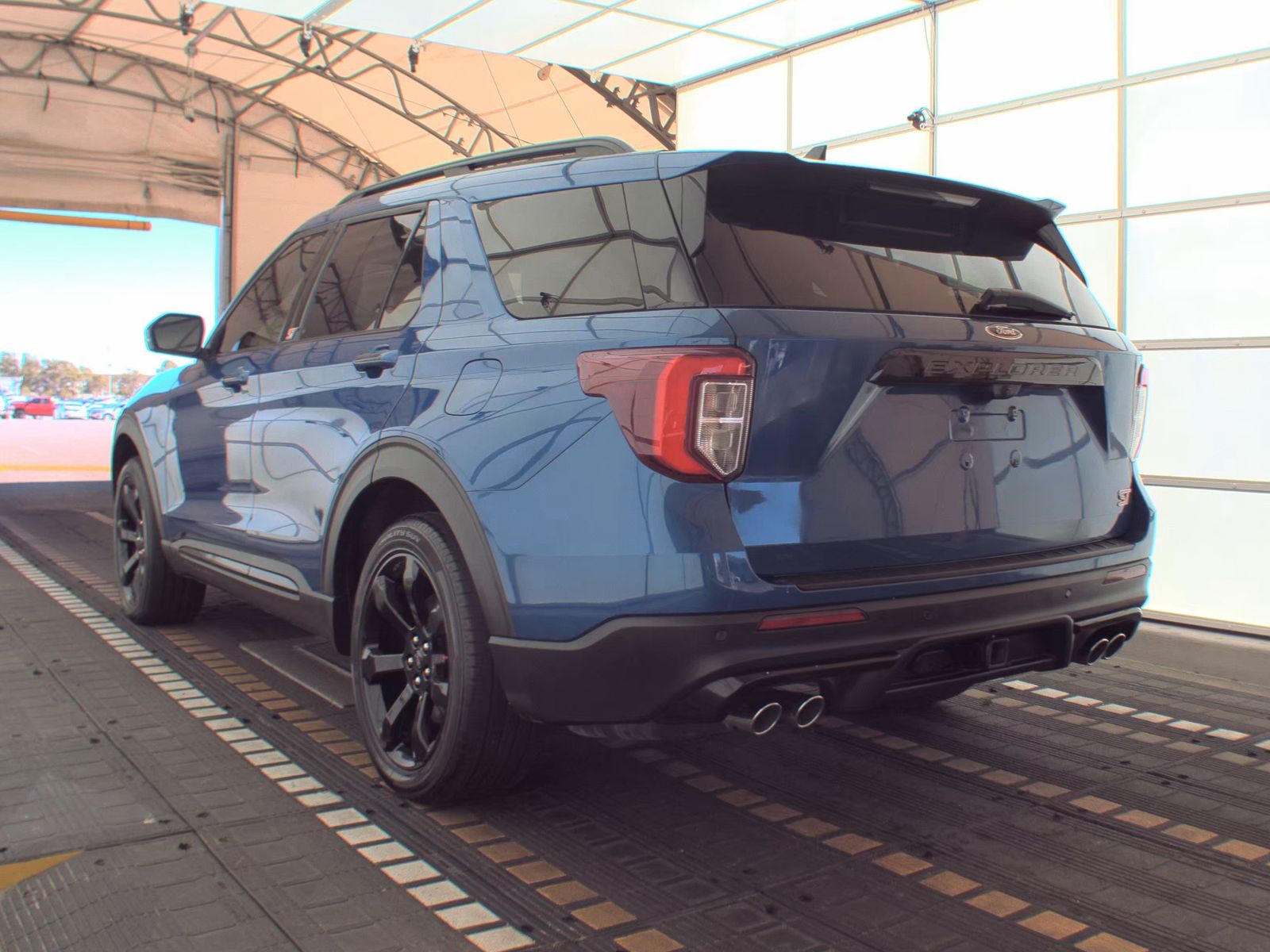 2022 Ford Explorer ST AWD