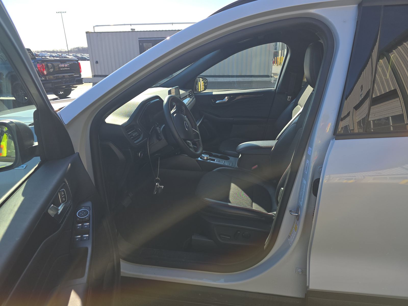 2025 Ford Escape ST-Line FWD