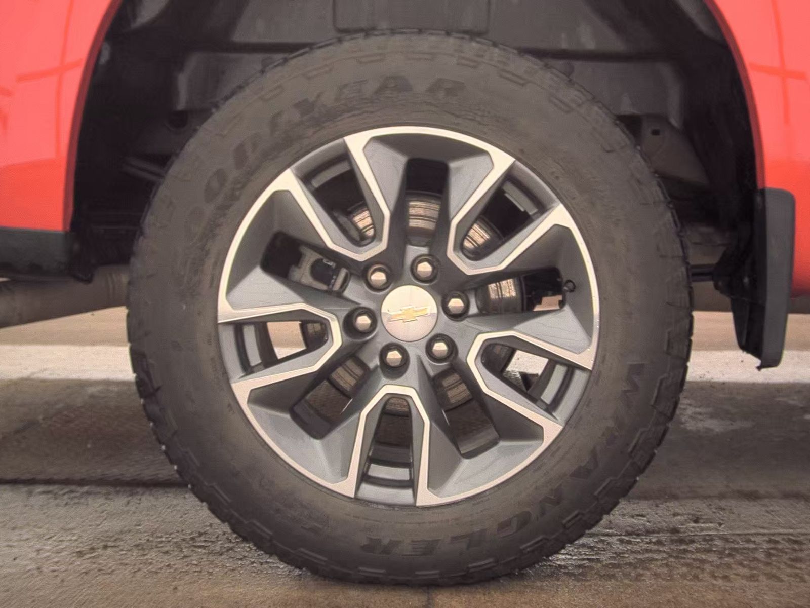 2023 Chevrolet Silverado 1500 LT AWD